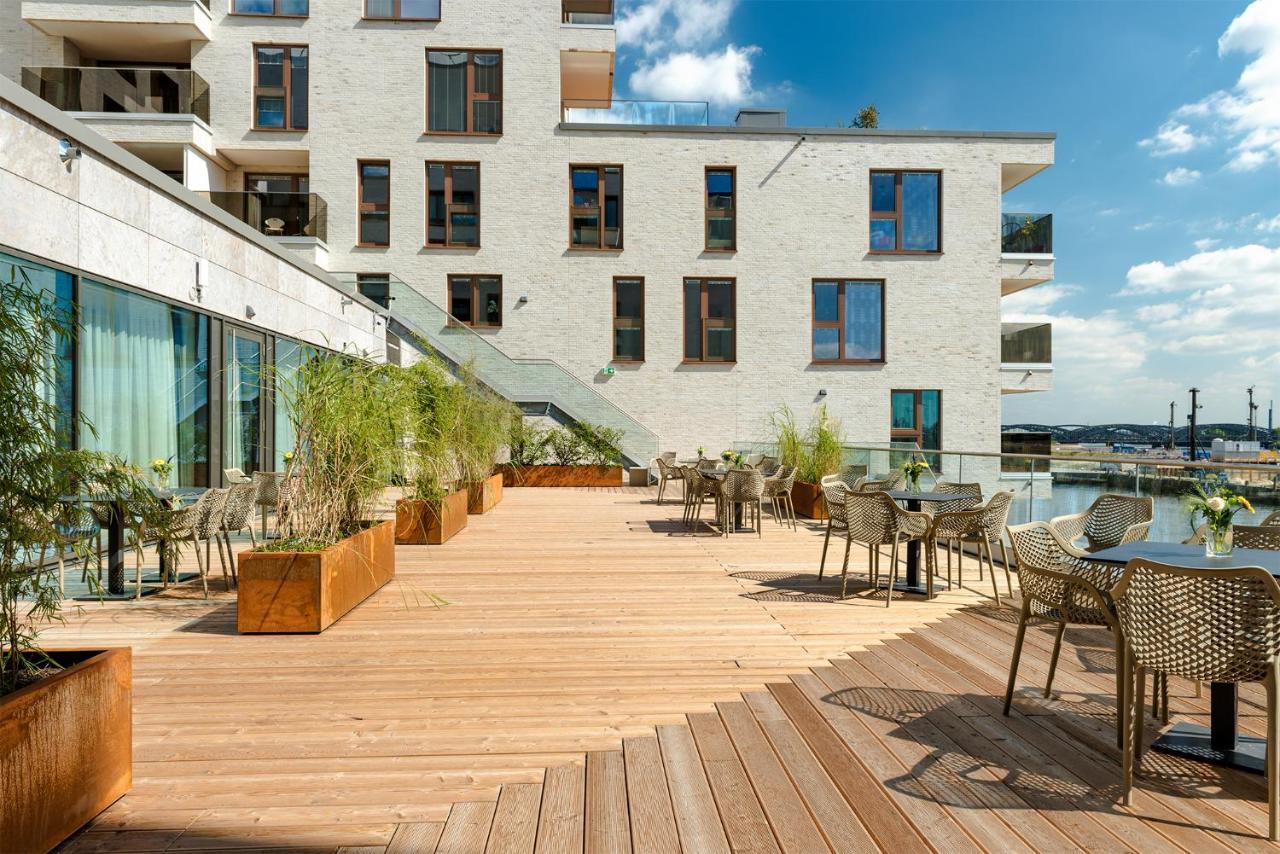 Jufa Hotel Hamburg Hafencity Exterior photo
