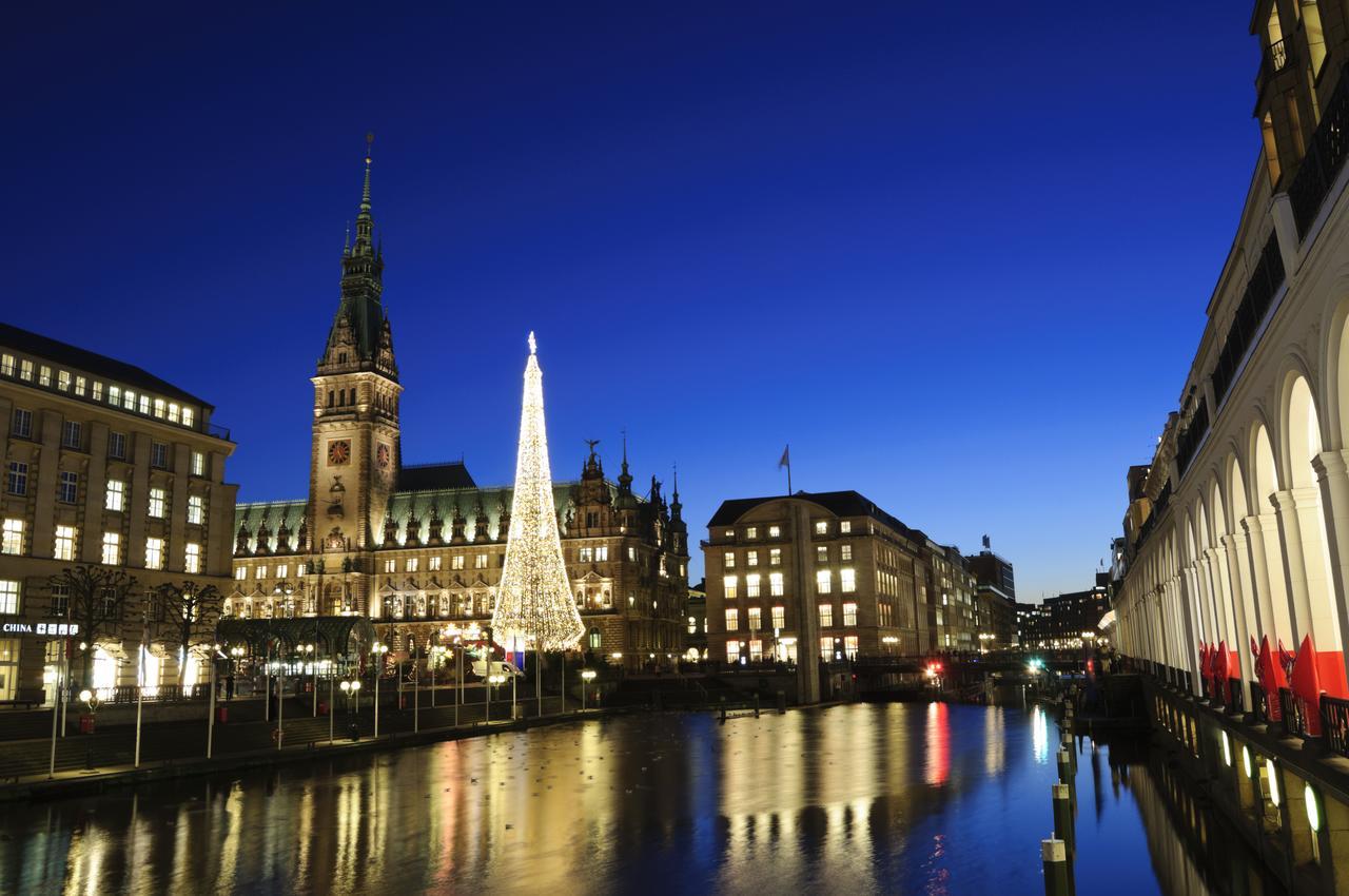 Jufa Hotel Hamburg Hafencity Exterior photo