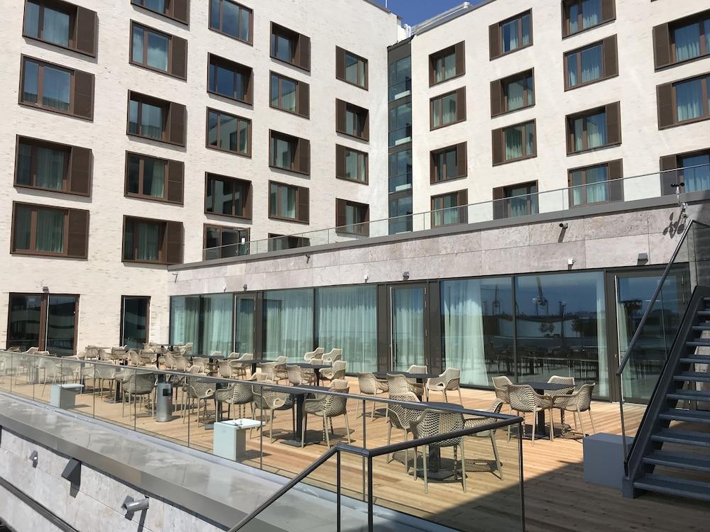 Jufa Hotel Hamburg Hafencity Exterior photo
